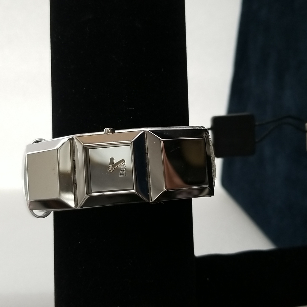 Dolce and Gabbana women watch.  New comes with original box.
